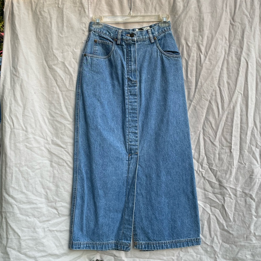 Denim skirt